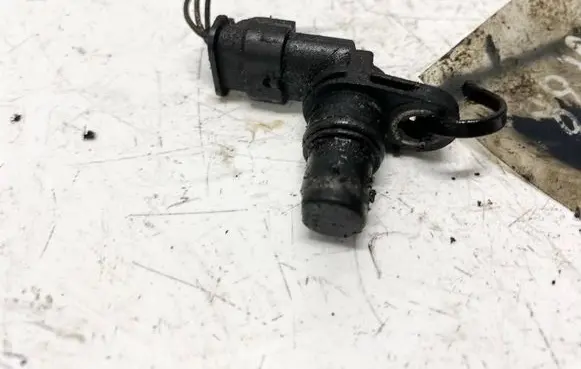 Camshaft position sensor