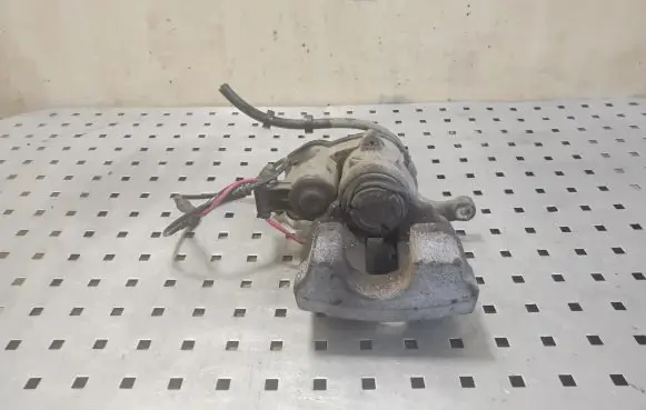 Land Rover Range Rover Sport L494 Rear brake caliper 32350734B