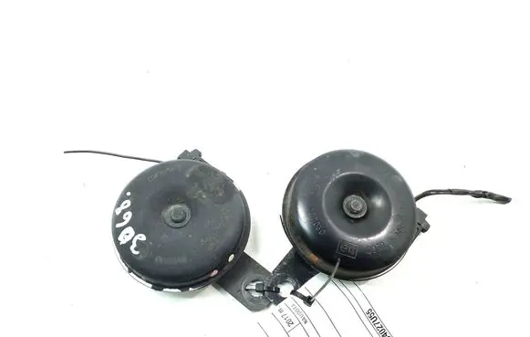 Toyota RAV 4 (XA40) Horn signal