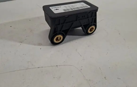 Volvo V70 Acceleration sensor 1017010656