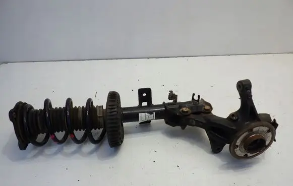 Mercedes-Benz Vito Viano W447 Front wheel hub spindle knuckle A4473203300