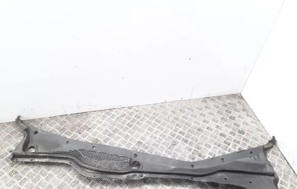 Honda Legend III KA9 Wiper trim 74200SZ30000