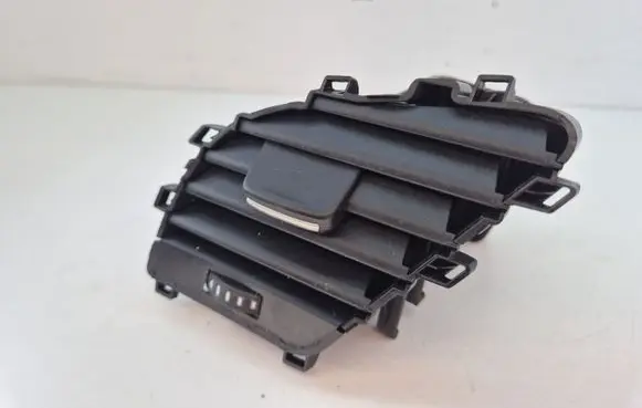 Audi A4 S4 B8 8K Dashboard side air vent grill/cover trim 8K1820901G