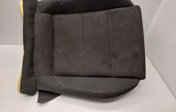 Volkswagen PASSAT B8 Driver seat console base 3G0881375