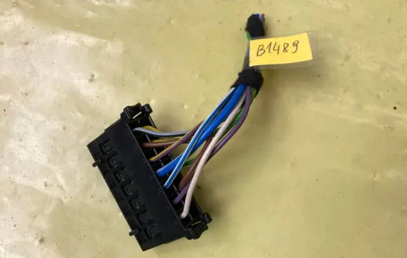 Mercedes-Benz B W245 Other wiring loom 2205453728