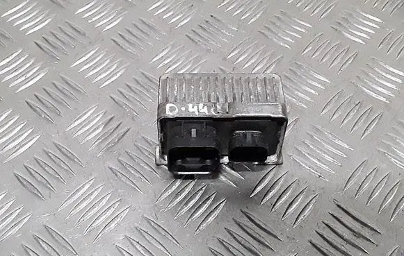 Peugeot Boxer Glow plug pre-heat relay 0522121101