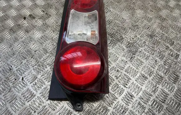 Peugeot Partner Rear/tail lights 9680607880