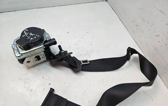 BMW X5 F15 Front seatbelt 635229900A