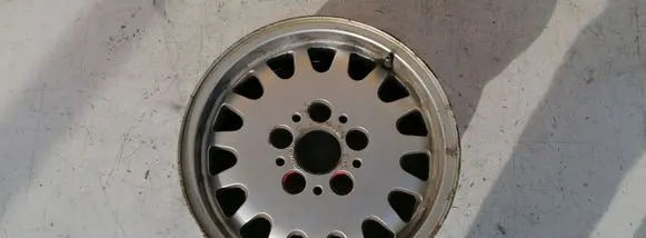 BMW 3 E36 R15 alloy rim 11804477