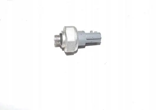 Renault Master III Air conditioning (A/C) pressure sensor 921361722r