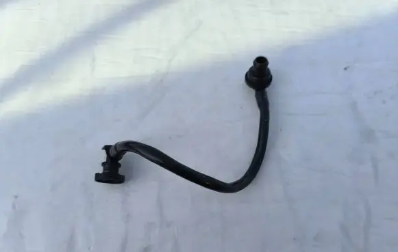 Opel Vivaro Vacuum line/pipe/hose 8200411737