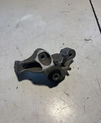 Chrysler Pacifica Engine mounting bracket 744AB