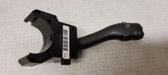 Volkswagen PASSAT B5.5 Wiper control stalk 4B0953503H