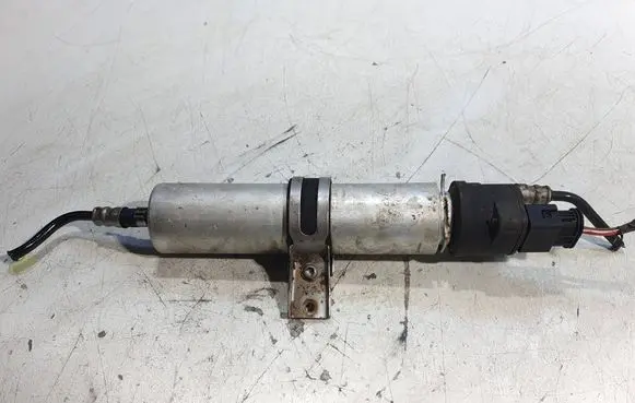 BMW 5 E60 E61 Fuel filter heater 8517898