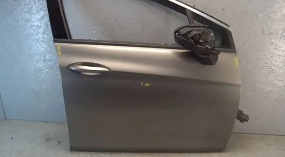 Vauxhall Astra K Front door