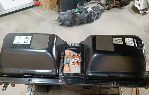 Citroen DS7 Crossback Hybrid / electric car battery 9839755080 9840866480 9825281980