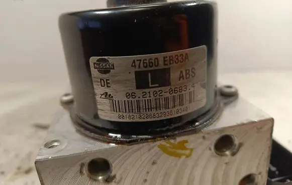 Nissan Navara D40 ABS Pump 47660EB33A