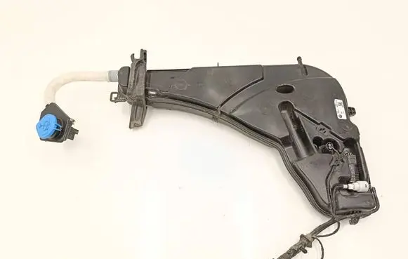 BMW X3 G01 Windshield washer fluid reservoir/tank 7399029 7399028 7388349