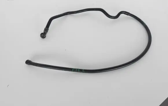 Porsche Cayenne (92A) Engine coolant pipe/hose 7P0877201