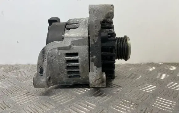 BMW 5 F10 F11 Generator/alternator 8507625 FG23S032
