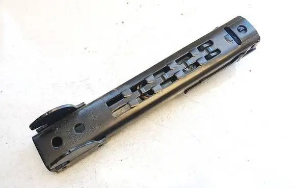 Volkswagen Jetta V Seat belt adjustment rail 1T0857819