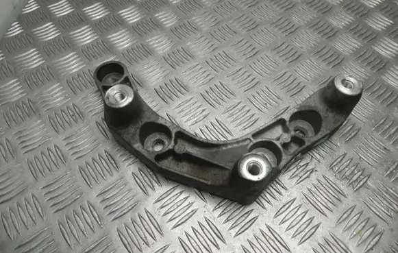 Mercedes-Benz GLC X253 C253 EGR valve cooler bracket A6420140600 VD19082