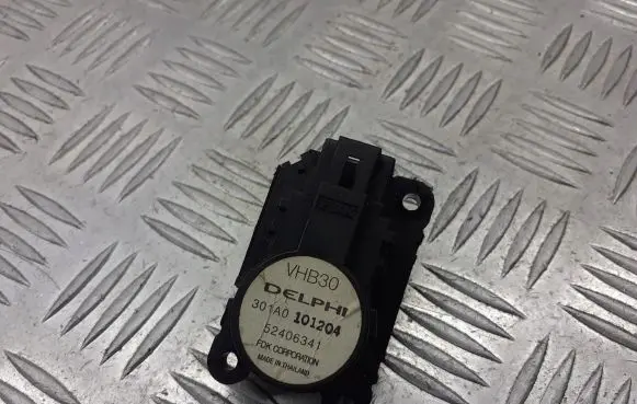 Opel Astra H A/C air flow flap actuator/motor 52406341