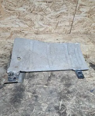 Mercedes-Benz E W211 Rear bumper corner part panel trim