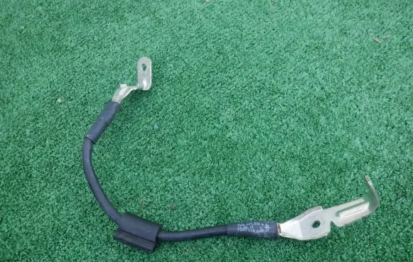 Volkswagen Golf VIII Negative earth cable (battery) 5WA971538A
