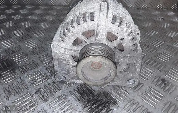 Renault Megane II Generator/alternator 8200290215