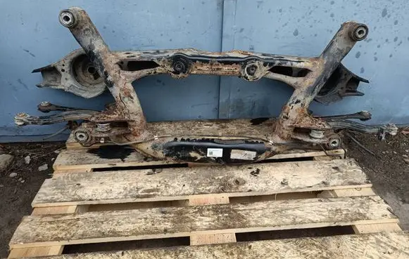 Skoda Yeti (5L) Rear subframe 5N0505235AC 501VWA2CG032