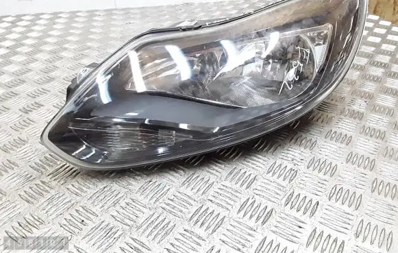 Ford Focus Headlight/headlamp