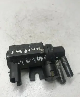 Peugeot 307 CC Turbo solenoid valve 70096401