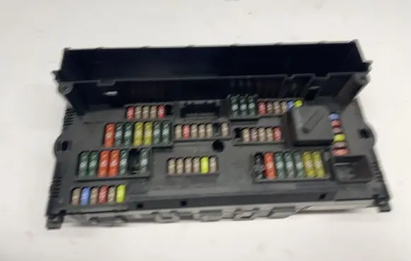 BMW 5 F10 F11 Fuse box set 9252815 925281501