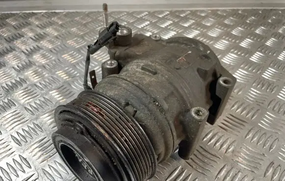 KIA Sorento Air conditioning (A/C) compressor (pump) 1625023500 3M2420374 10PA17C