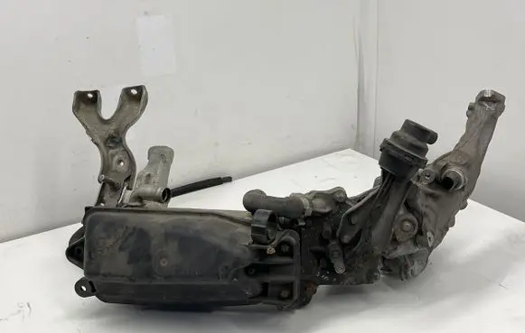Mercedes-Benz E W212 EGR valve A6511400360 A6511420067 A6511402108