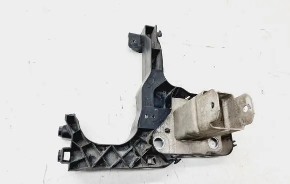 Renault Scenic II - Grand scenic II Side radiator support slam panel 8200137495 8200011108