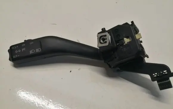 Skoda Octavia Mk2 (1Z) Indicator stalk 1K0953513A 01203501 10350170086407