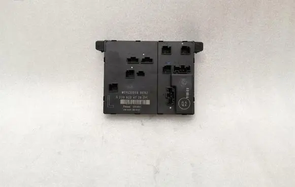 Mercedes-Benz SL R230 Door control unit/module A2308204726