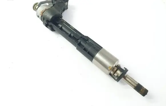 Fuel injector