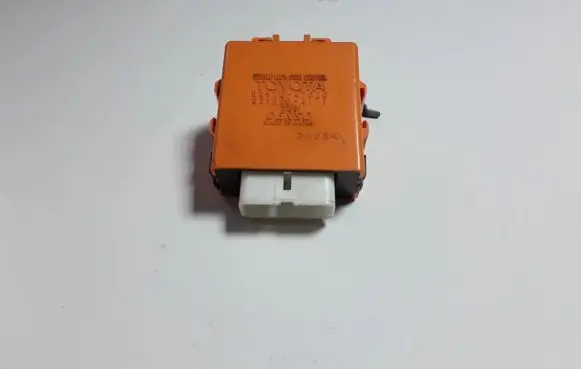 Toyota Prius (XW30) Other control units/modules 8597047020