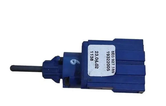 Clutch pedal sensor