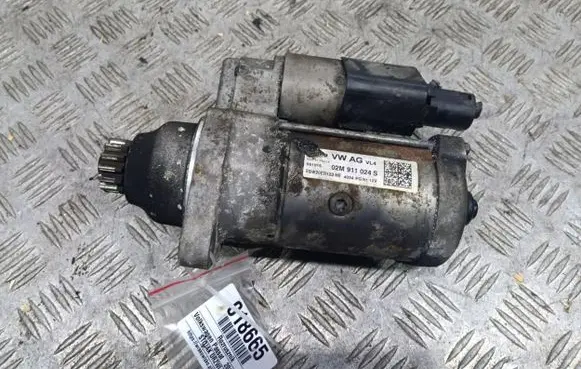 Volkswagen PASSAT CC Starter motor