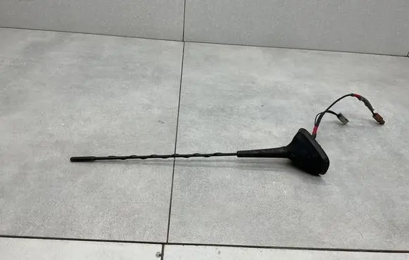 Nissan Pulsar Aerial GPS antenna 