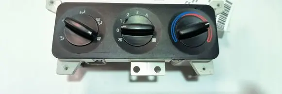 Land Rover Freelander Climate control/heater control trim 