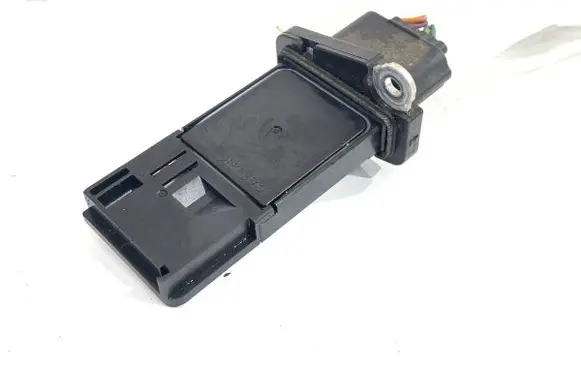 Nissan Qashqai Mass air flow meter AFH70M-38