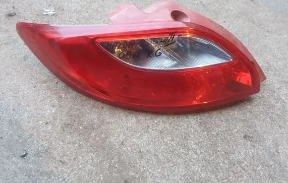 Mazda 2 Rear/tail lights