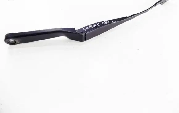 Skoda Superb B6 (3T) Front wiper blade arm