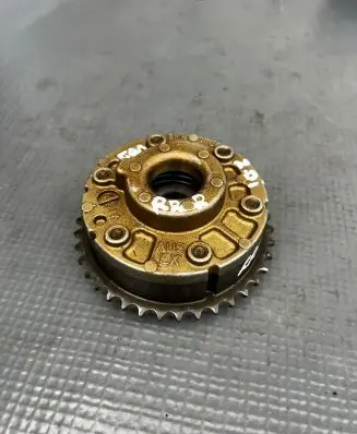 BMW 3 E90 E91 Camshaft pulley/ VANOS 7540348