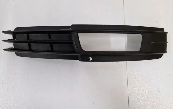 Audi A6 S6 C6 4F Front bumper lower grill 4F0807682P